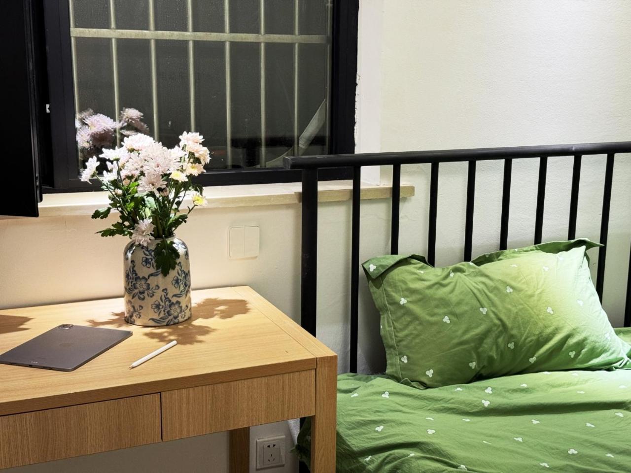 Apartment Near Nanjing Road/ Jing'an Temple/ Renmin Plaza Shanghai Bagian luar foto